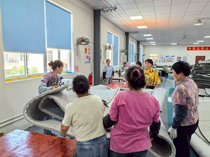 特大型尺寸异性风管技术攻关现场2